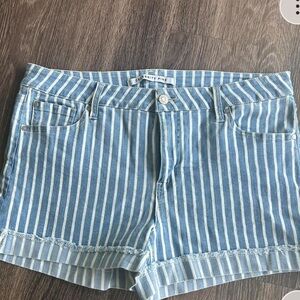 Celebrity Pink Denim Cuffed Short Blue White Mid Rise Striped